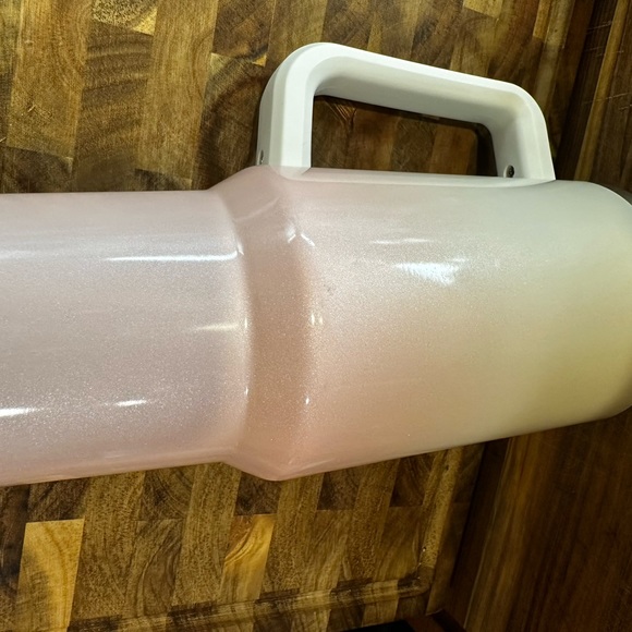 Limited edition Pink white glitter ombré Stanley cup 40 oz - Picture 7 of 14